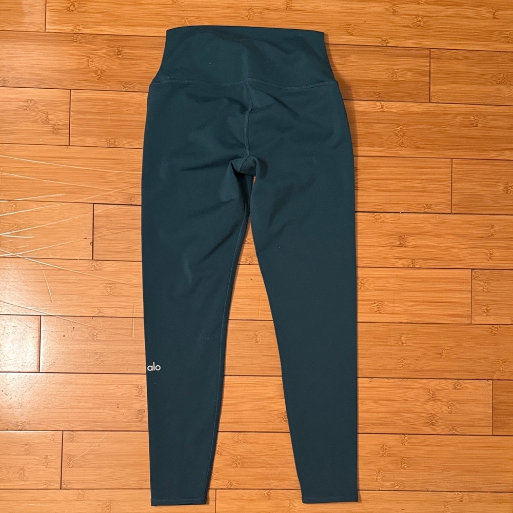 ALO Yoga Dark Green Leggings Size XS